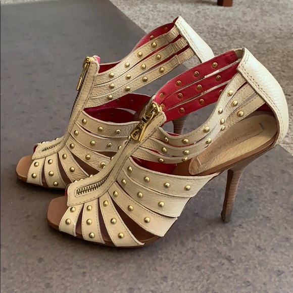 BCBG leather studded heels - Picture 2 of 5